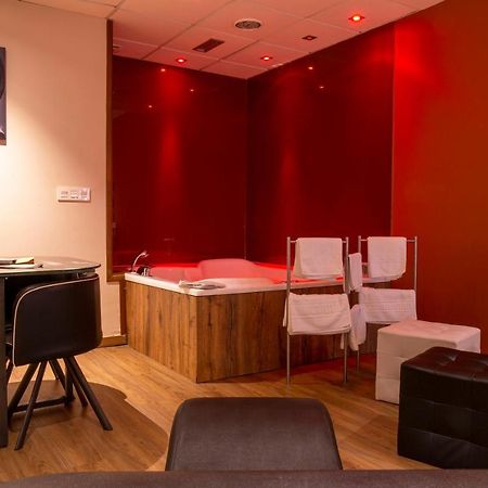 Motel Los Abedules Oviedo Zewnętrze zdjęcie