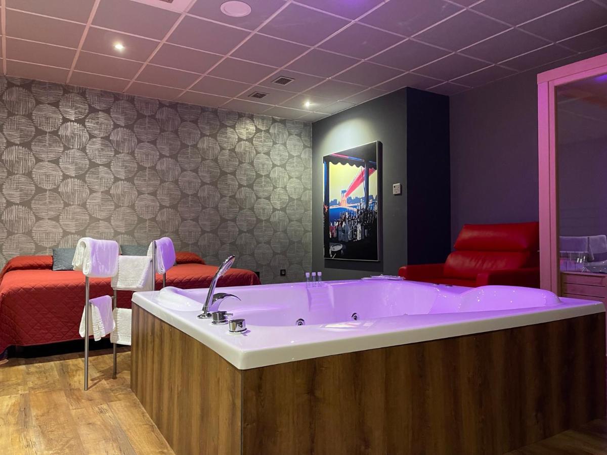 Motel Los Abedules Oviedo Zewnętrze zdjęcie