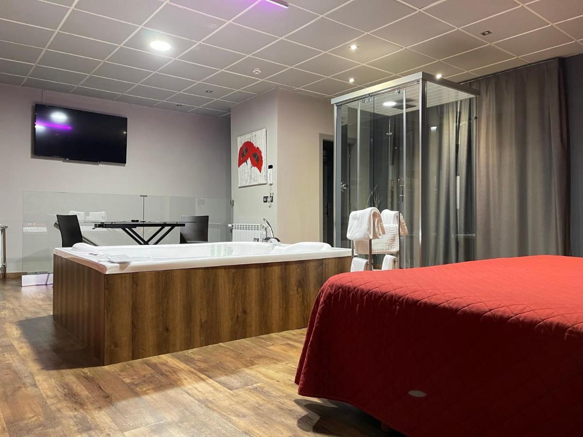 Motel Los Abedules Oviedo Zewnętrze zdjęcie