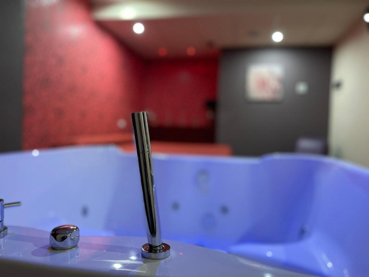 Motel Los Abedules Oviedo Zewnętrze zdjęcie