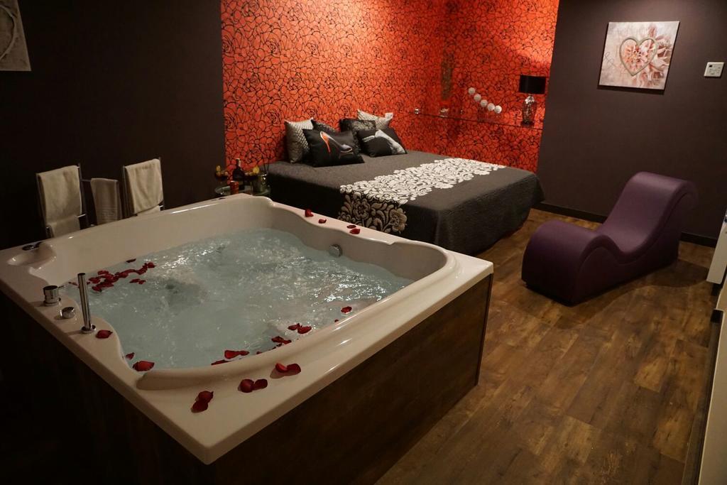 Motel Los Abedules Oviedo Zewnętrze zdjęcie