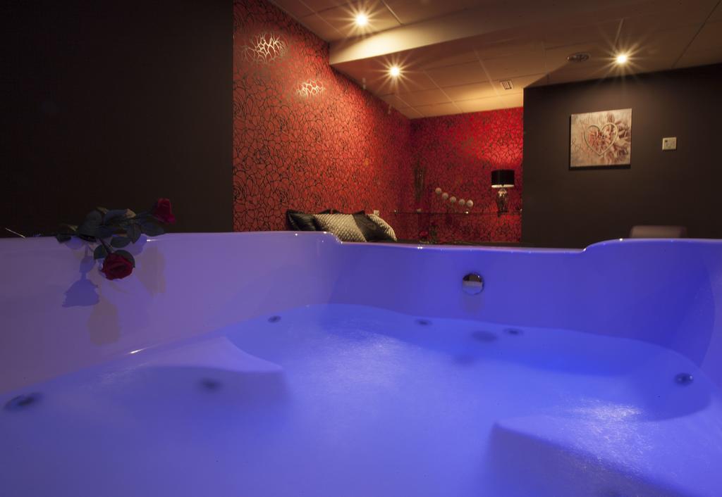 Motel Los Abedules Oviedo Zewnętrze zdjęcie